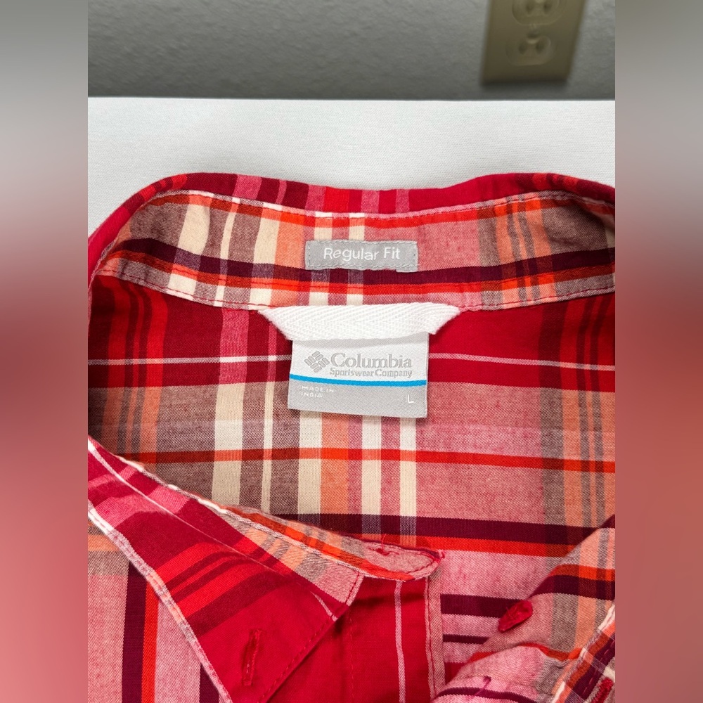 2 Columbia Rapid Rivers Multicolor Plaid Button-Down Shirts Large Regular Fit - Picture 8 of 9